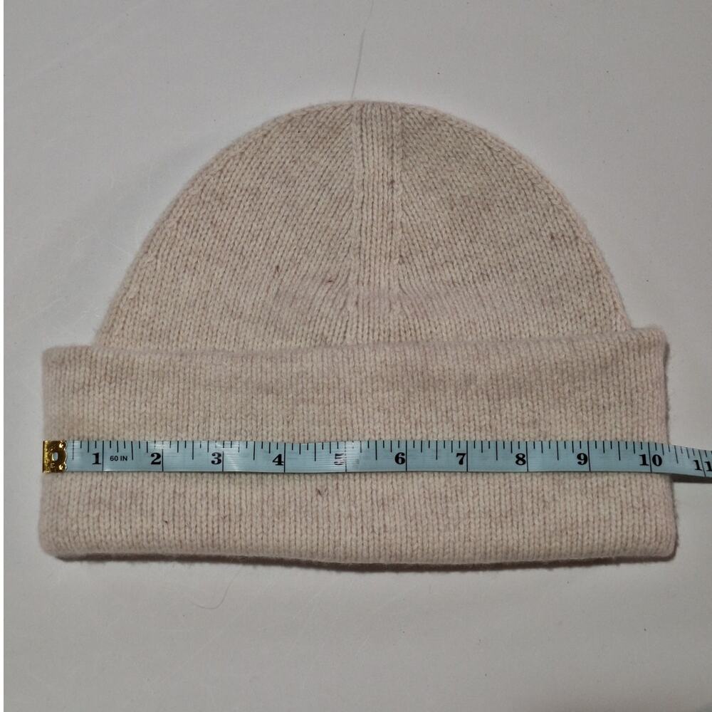 Everlane Cabin Beanie Women's OSFM Cream 97% Wool Cozycore Winter Outdoors - Picture 7 of 7